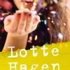 Twee parapluutjes en een schijfje citroen